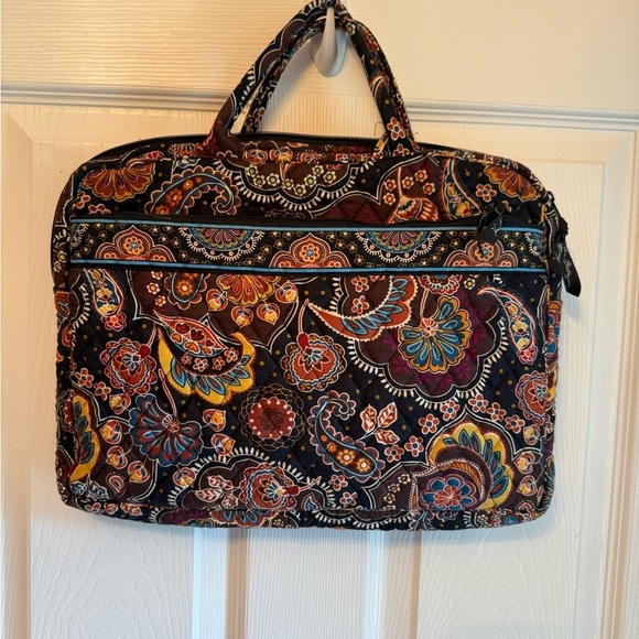 Vera Bradley Kensington
Paisley Laptop Bag or Tote, with small plastic lined bag - Picture 11 of 15